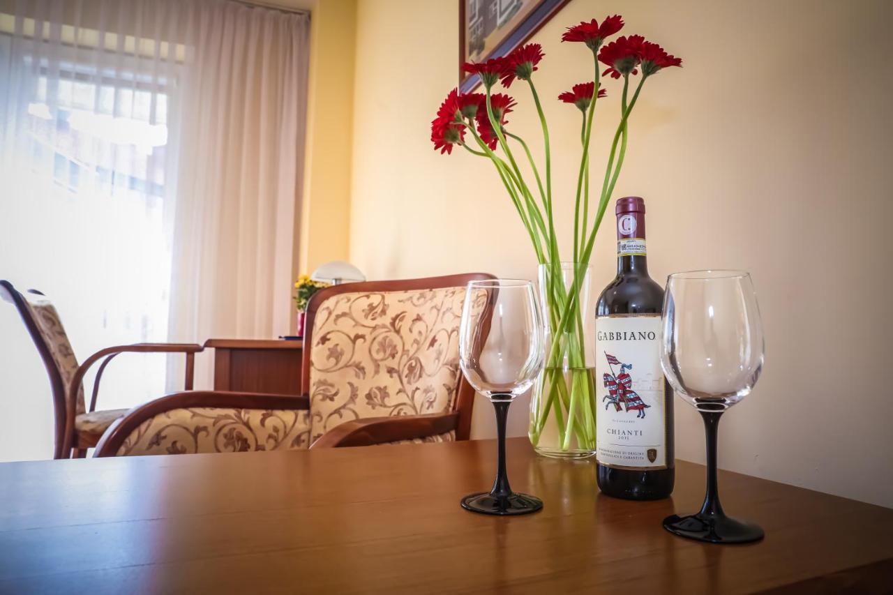 Hotel Uniwersytecki Stary Toruń 外观 照片